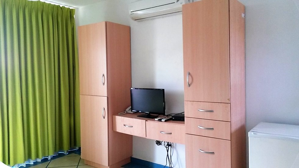 HOTEL O POSADA EN EL YAQUE, EN VENTA