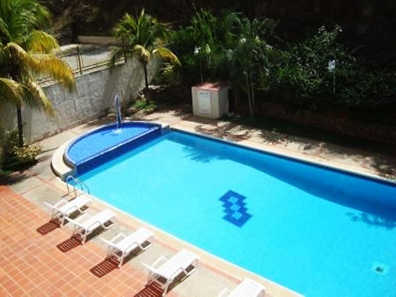 APARTAMENTO DE FINOS ACABADOS EN PARAISO II, EN VENTA