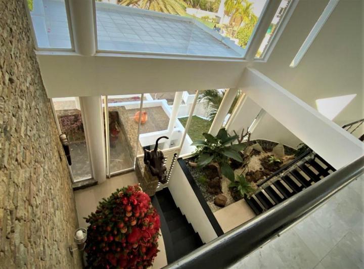 CASA EN PARAISO, EN VENTA