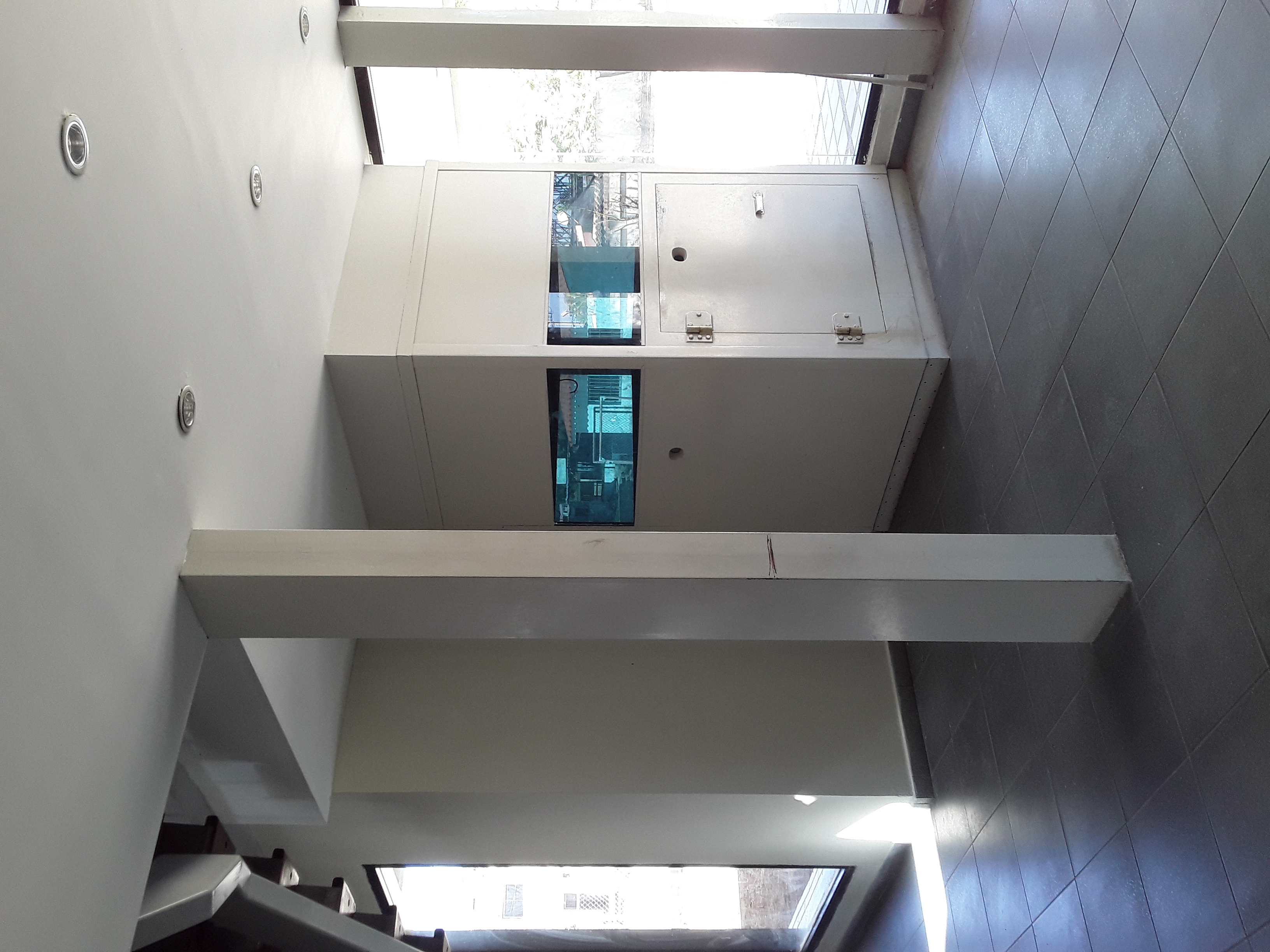 LOCAL EN LOS ROBLES, EN VENTA