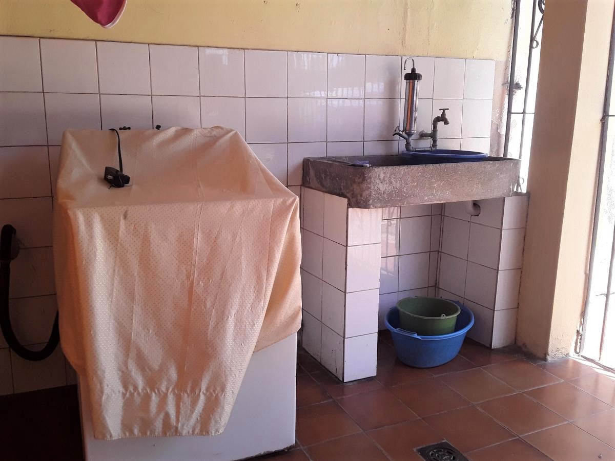 CASA EN PORLAMAR, EN VENTA