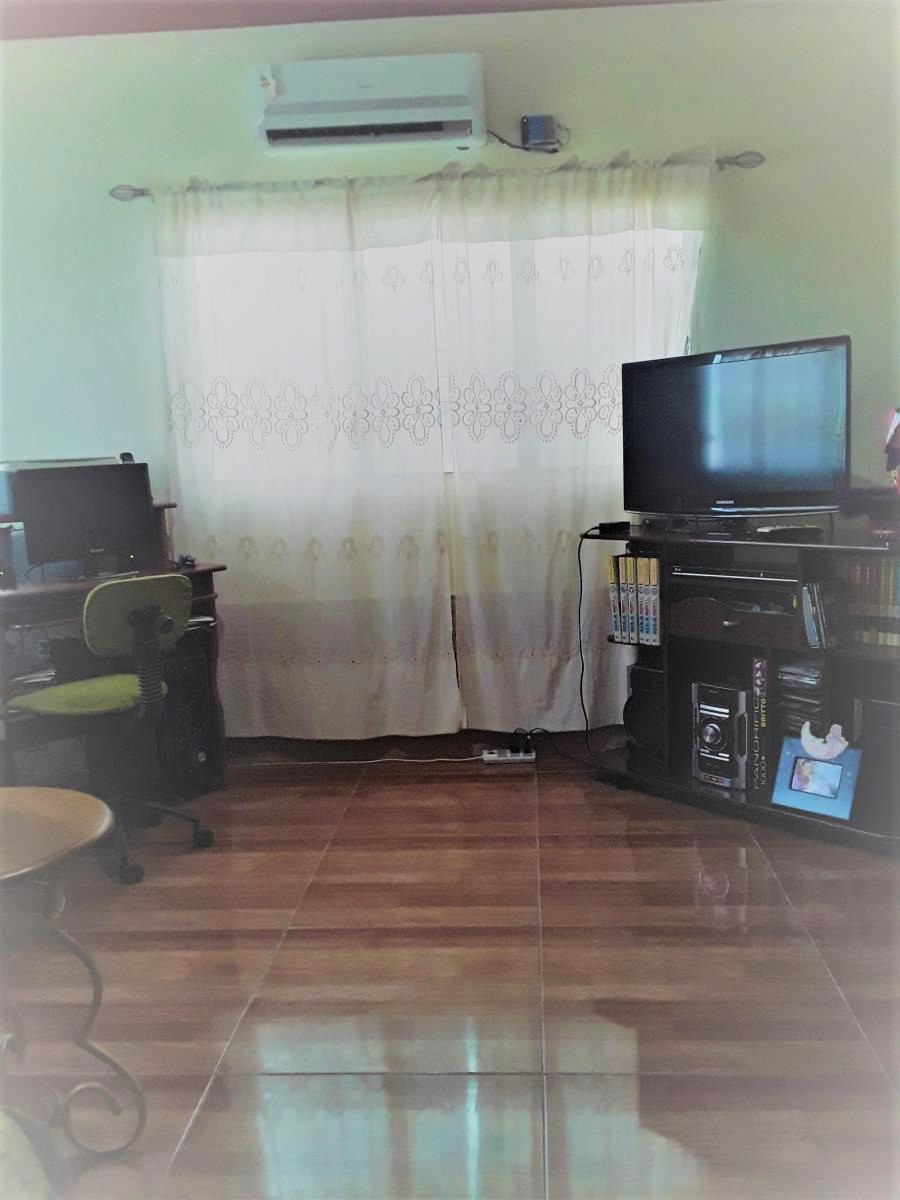 CASA EN PORLAMAR, EN VENTA