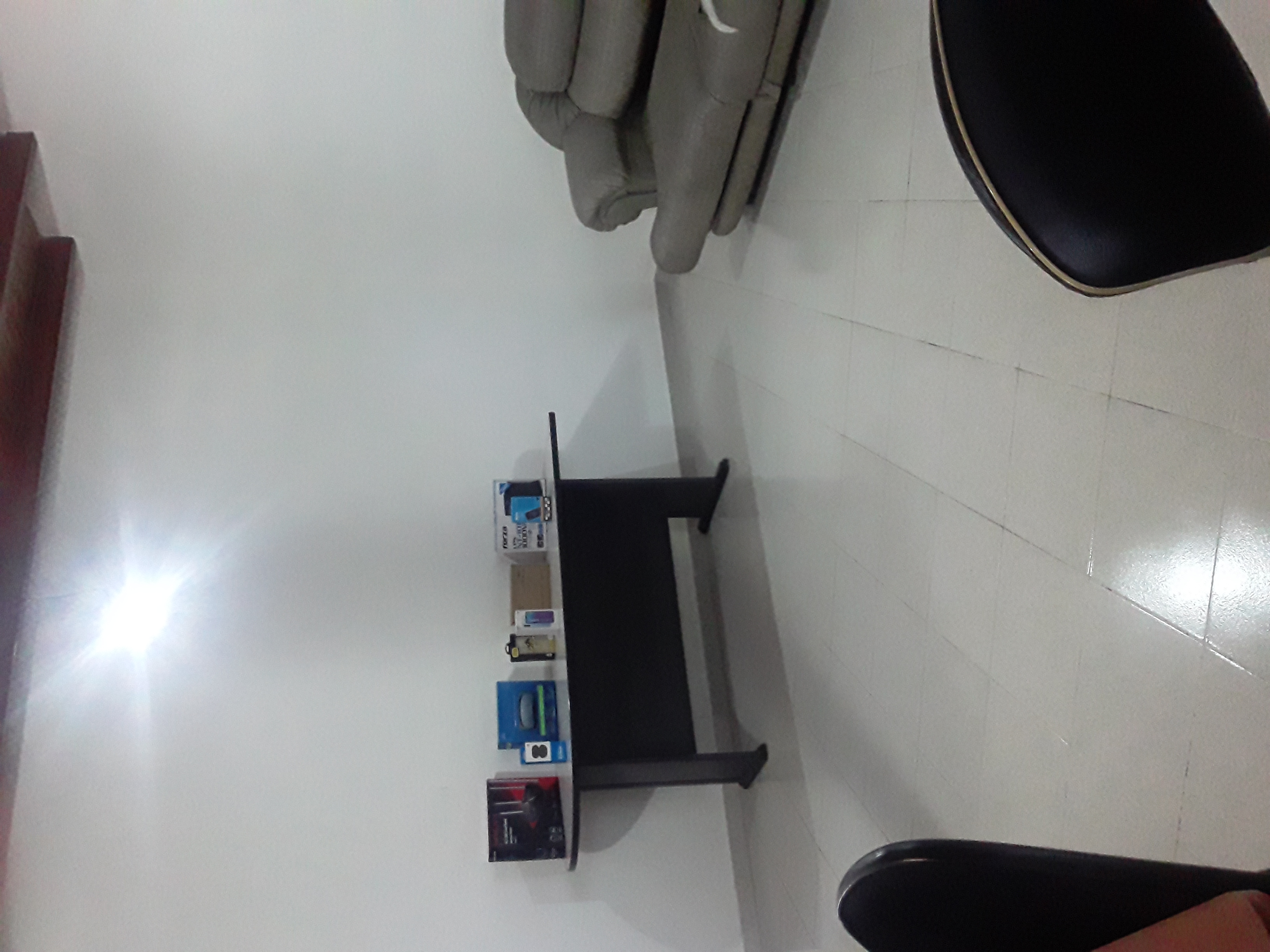 LOCALES EN LLANO ADENTRO, PORLAMAR, EN VENTA