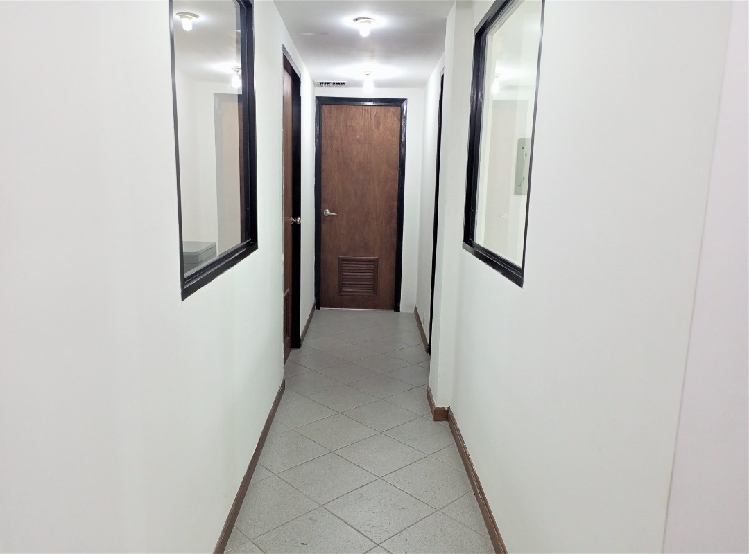 OFFICE FOR SALE IN PORLAMAR