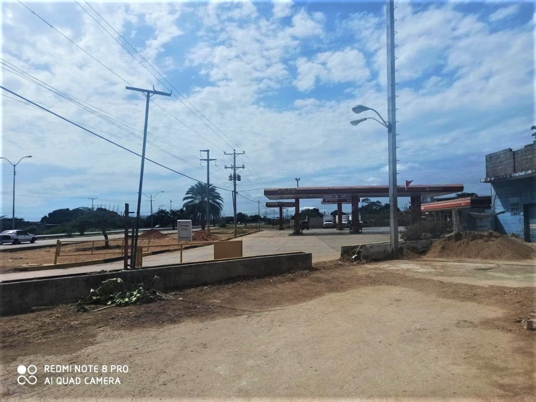 TERRENO EN AV JUAN BAUTISTA ARISMENDI, EN VENTA