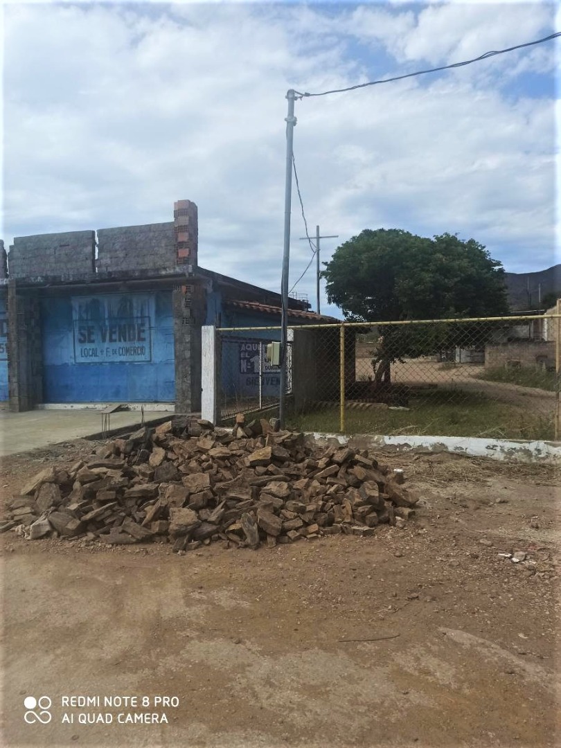 TERRENO EN AV JUAN BAUTISTA ARISMENDI, EN VENTA