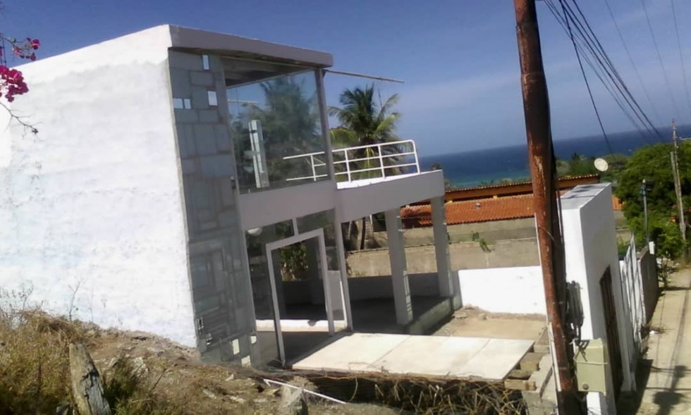 LAND IN PUERTO FERMIN FOR SALE