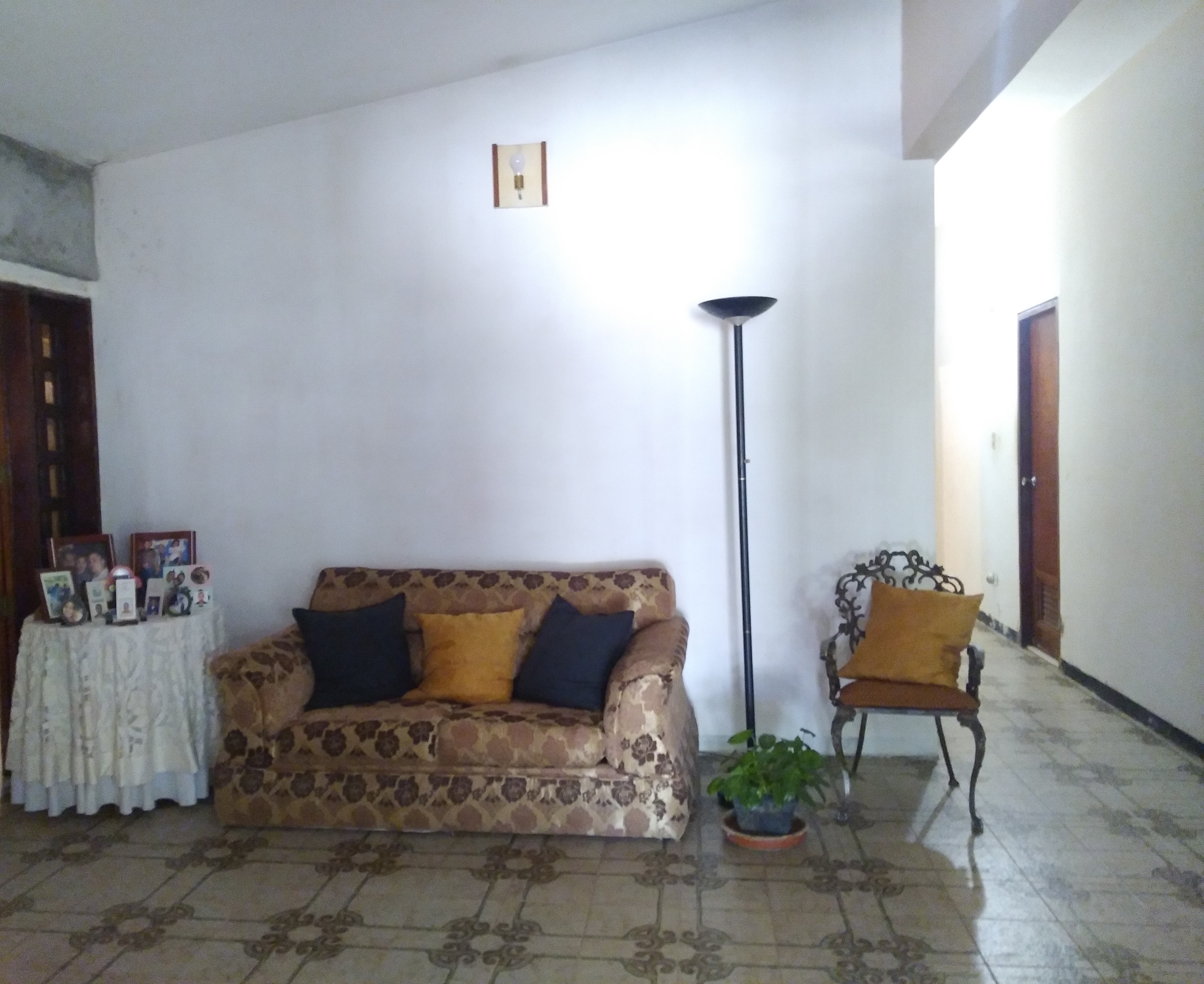 CASA EN CONJUNTO CERRADO, SECTOR MACHO MUERTO.