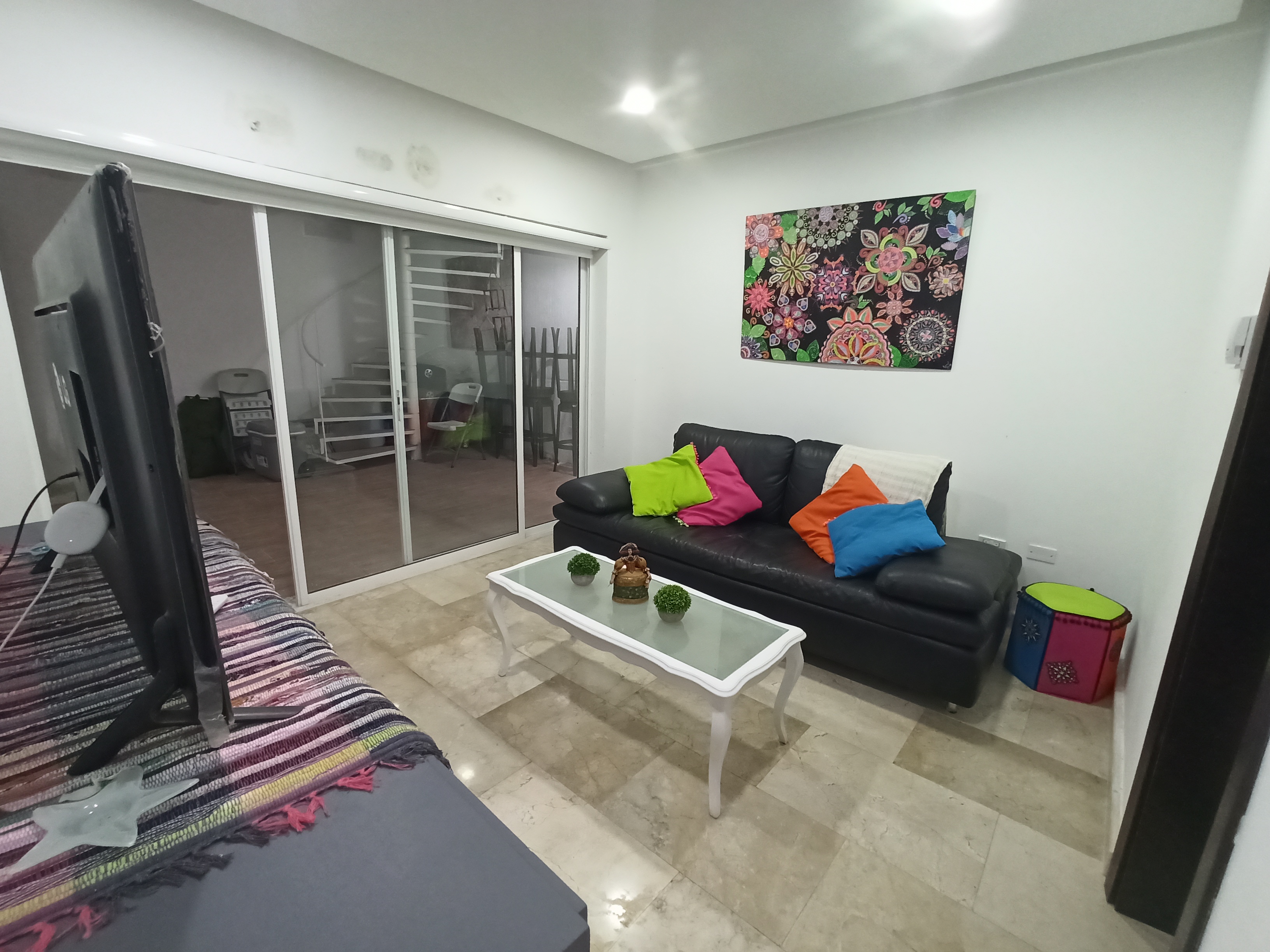 TOWNHOUSE EN LOS ROBLES