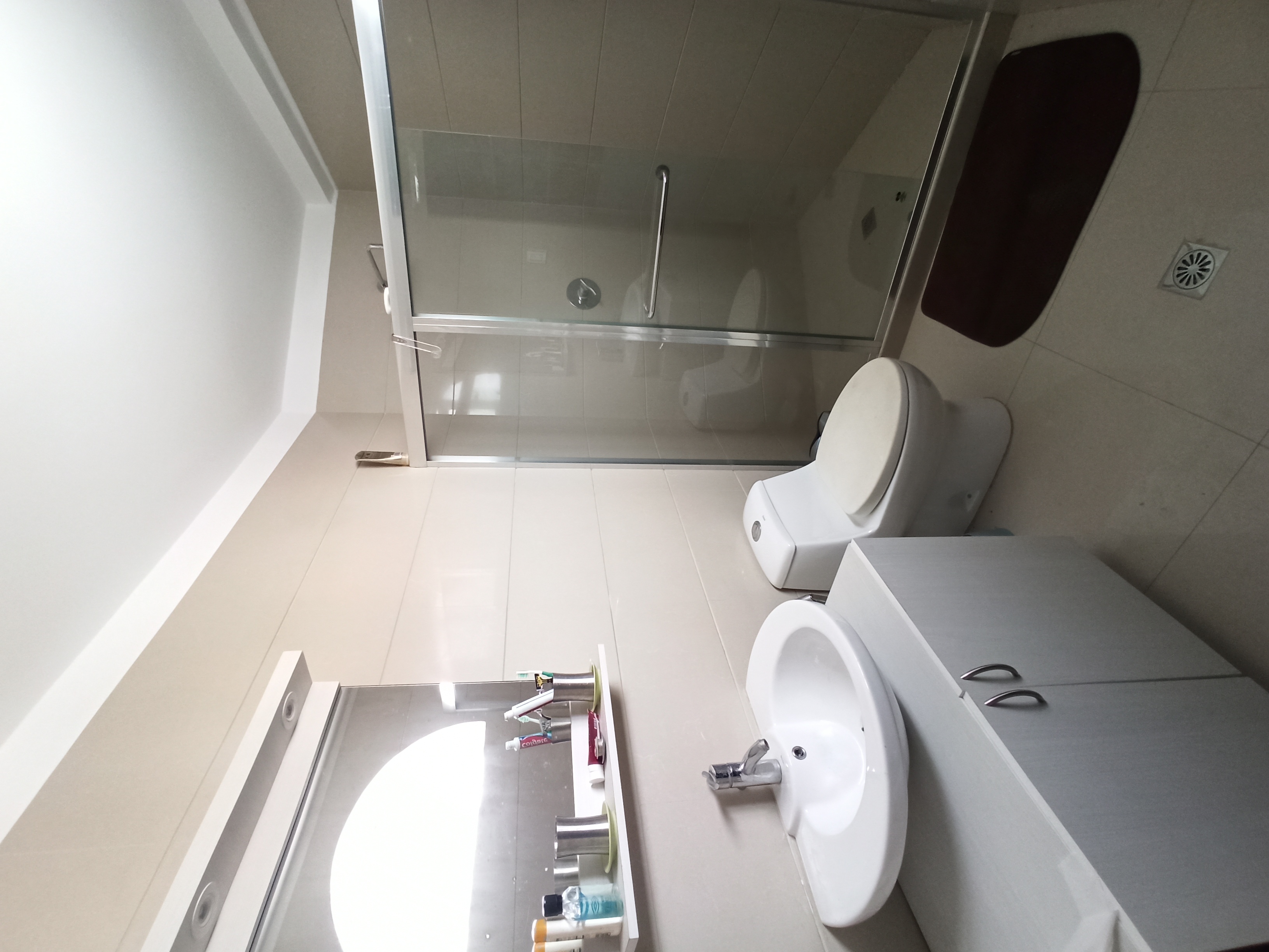 TOWNHOUSE EN LOS ROBLES