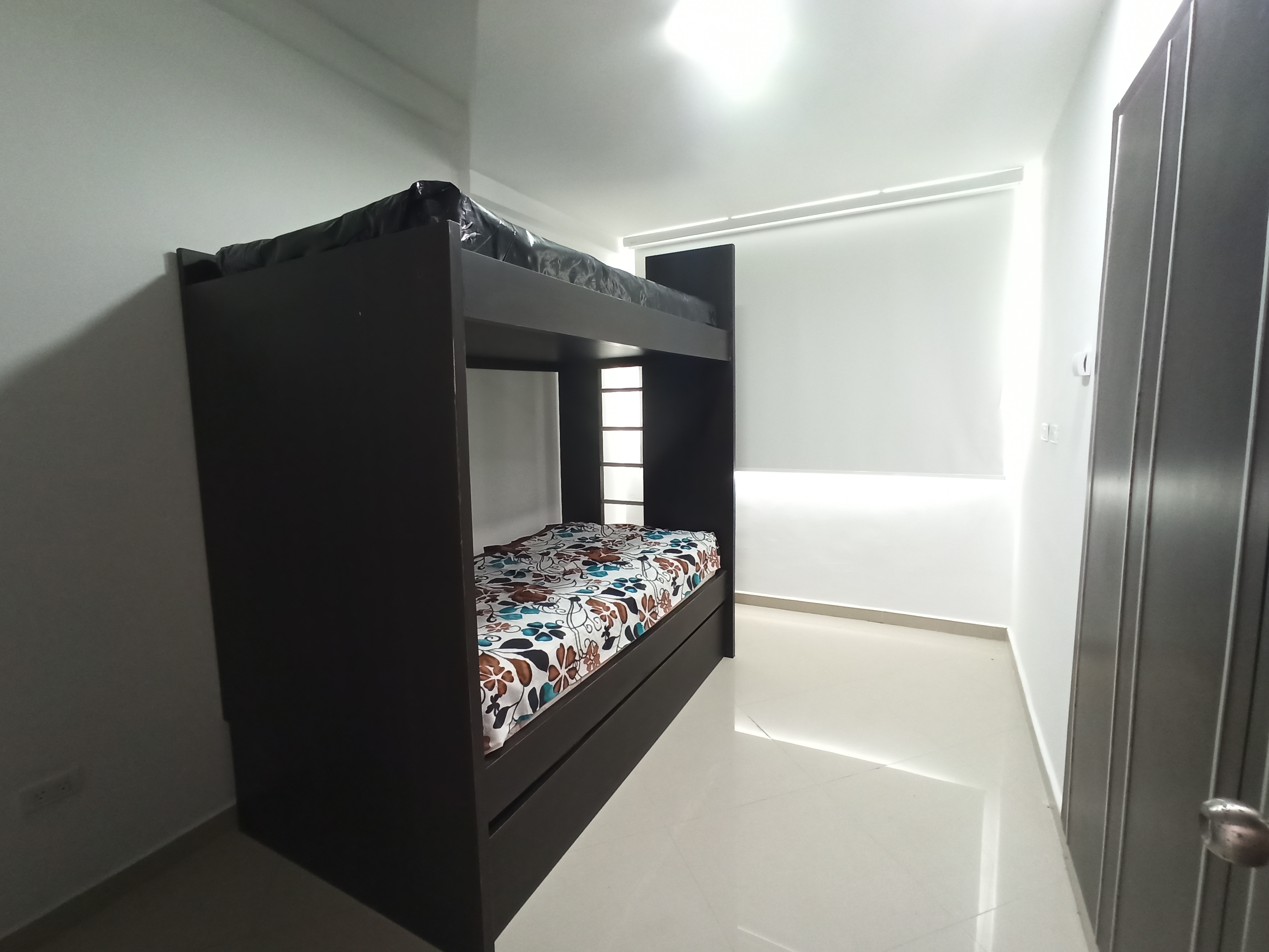 TOWNHOUSE EN LOS ROBLES