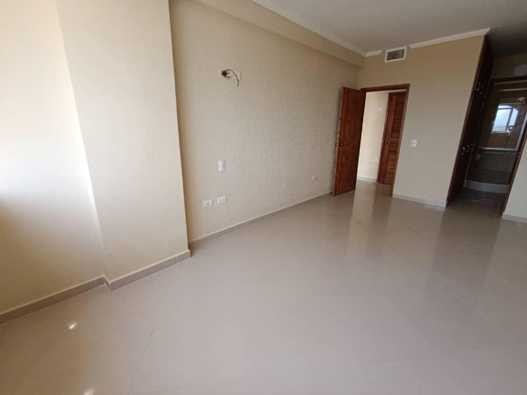 PENTHOUSE EN VENTA SECTOR DUMAR