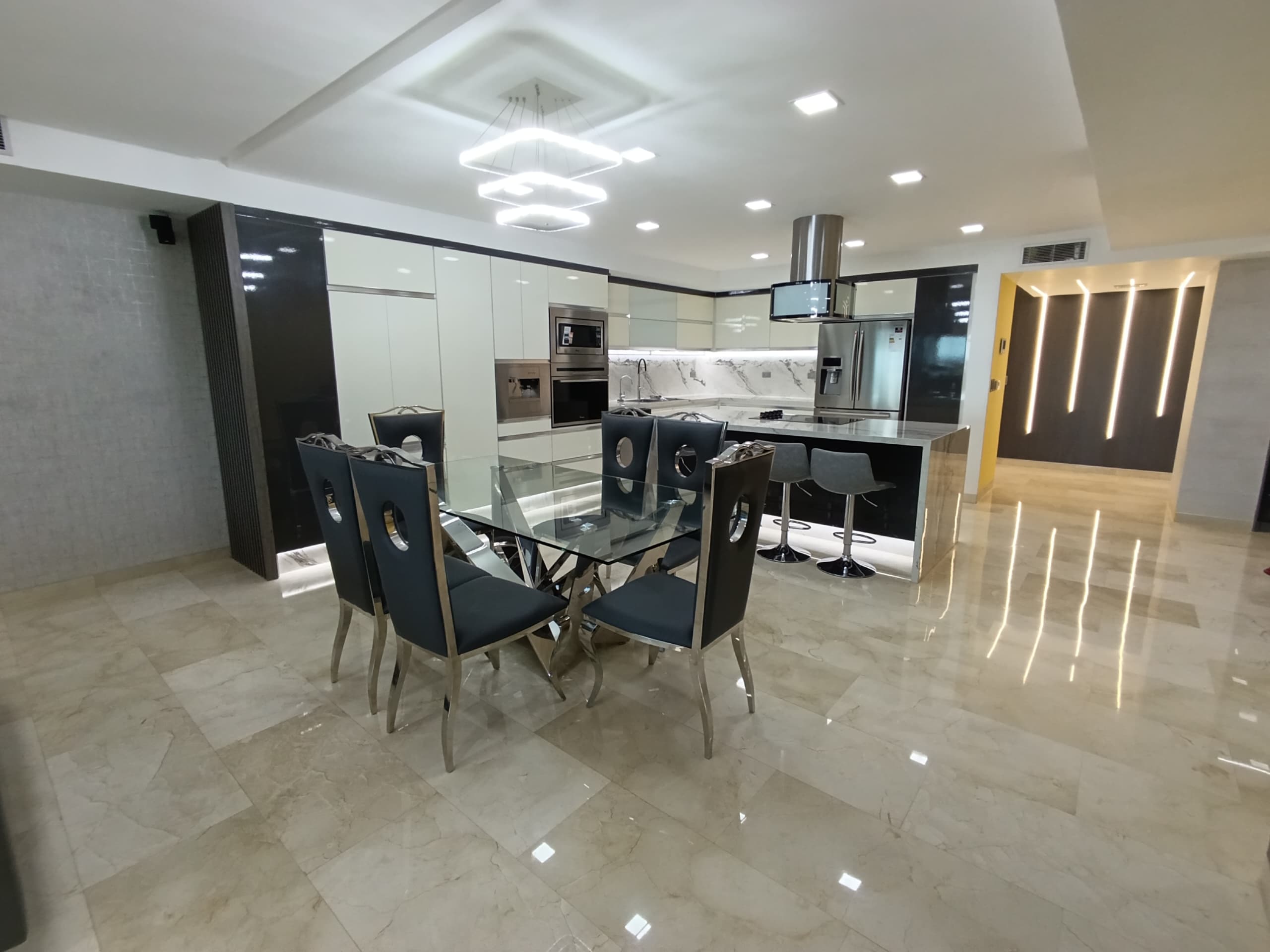 APARTAMENTO EN VENTA EN EL SECTOR DE PLAYA MORENO