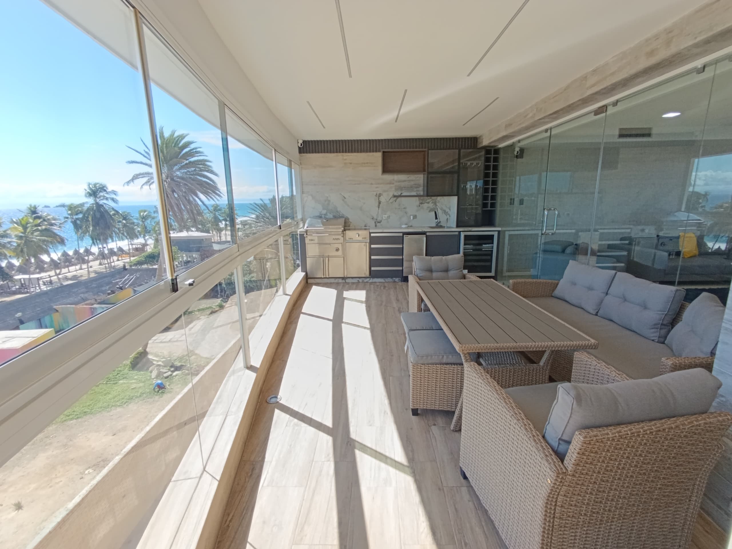 APARTAMENTO EN VENTA EN EL SECTOR DE PLAYA MORENO