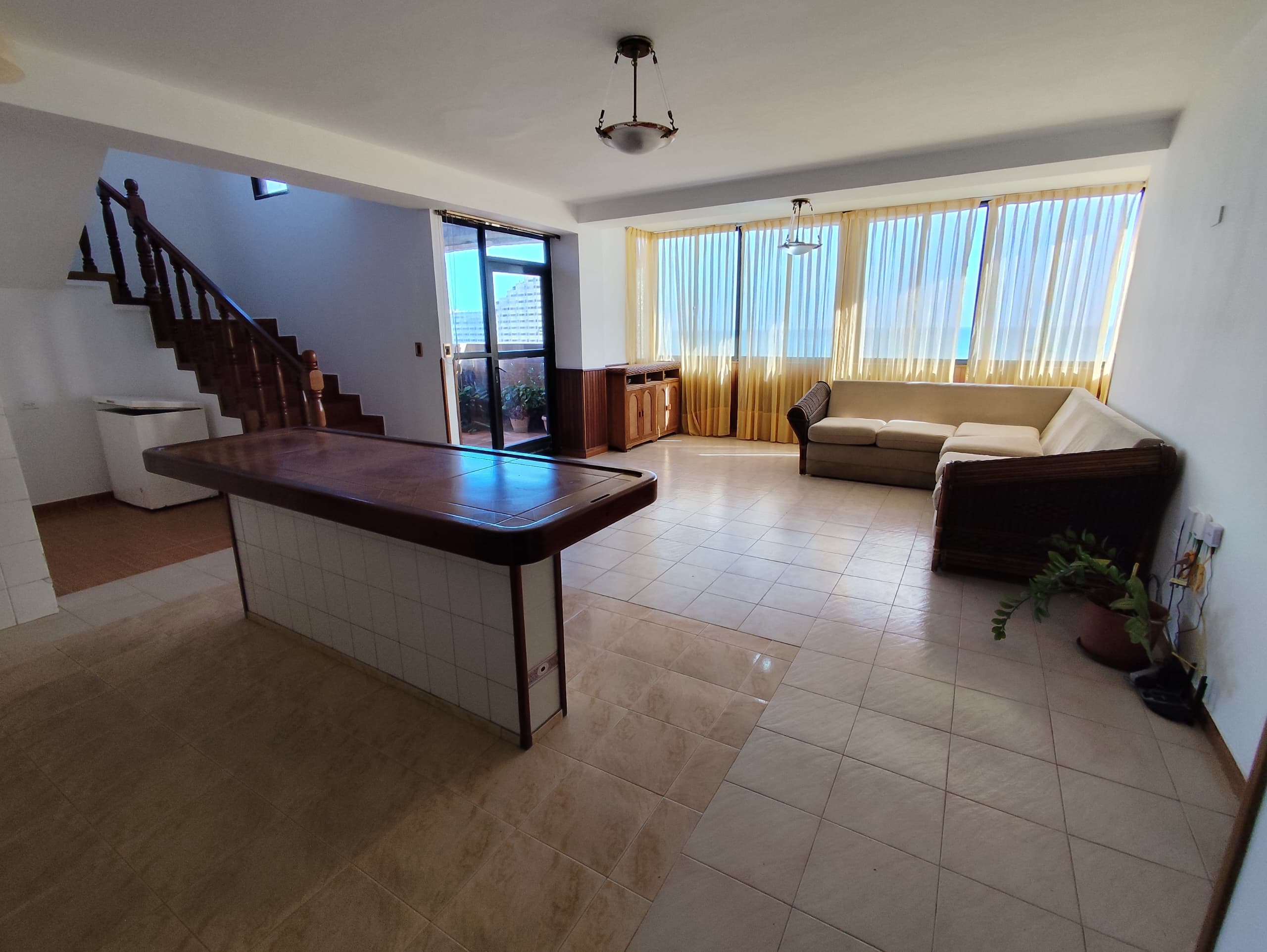 APARTAMENTO EN VENTA EN AVENIDA BOLIVAR SUR