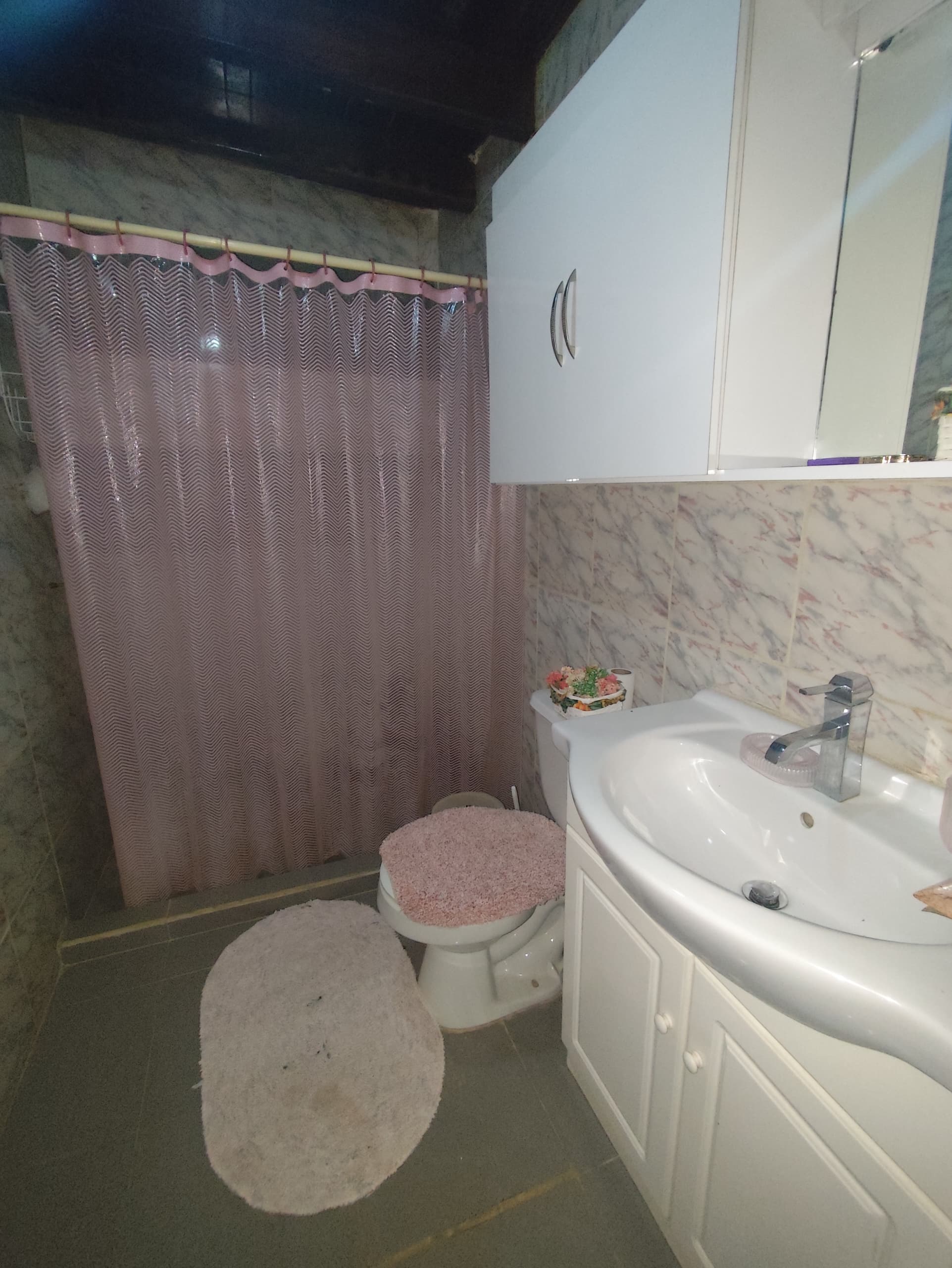 CASA EN VENTA URB. LA GUARINA-LA ASUNCION