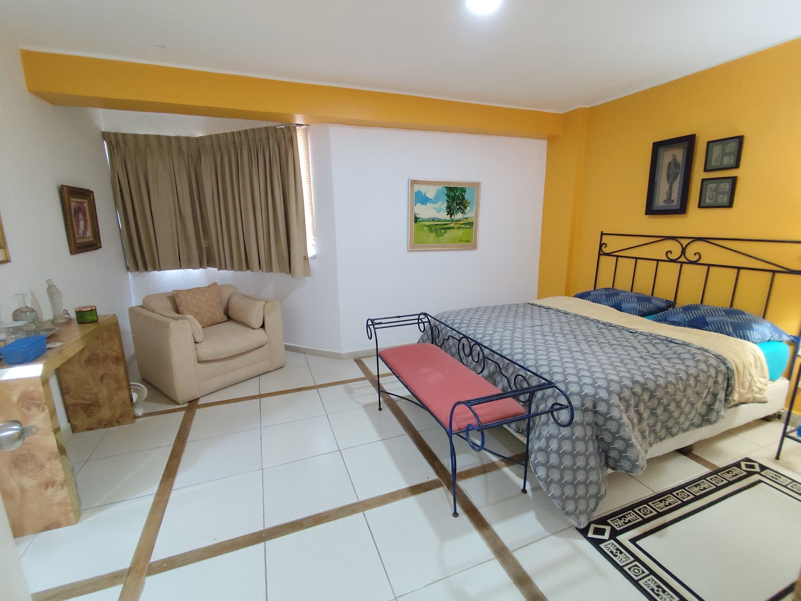 APARTO-QUINTA EN VENTA EN LA ARBOLEDA, PORLAMAR.