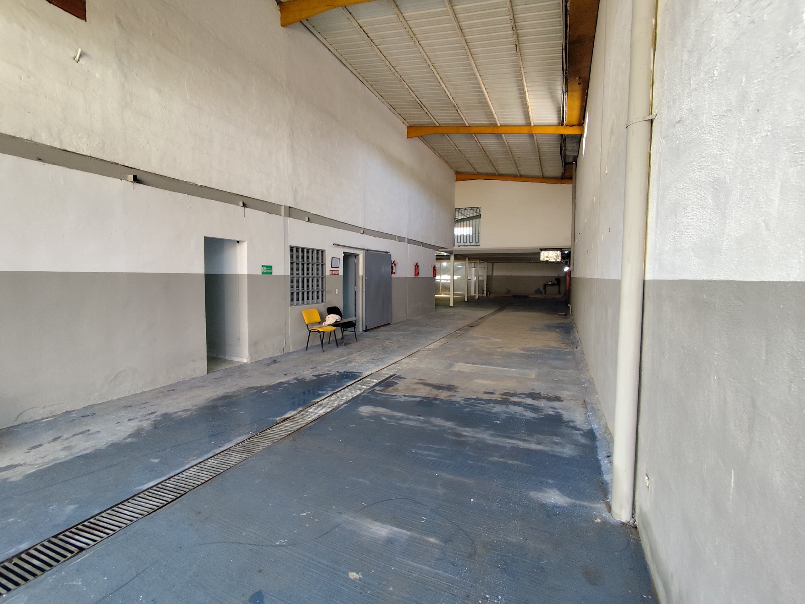 GALPON EN VENTA SECTOR LA OTRA SABANA-LOS ROBLES