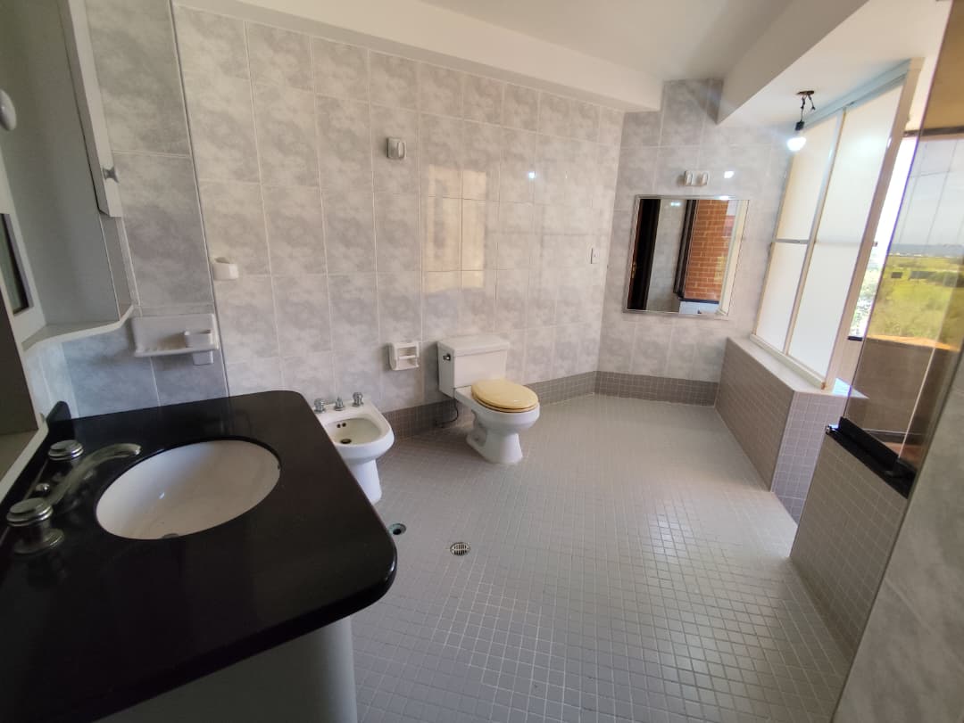 APARTAMENTO EN VENTA EN COSTA AZUL