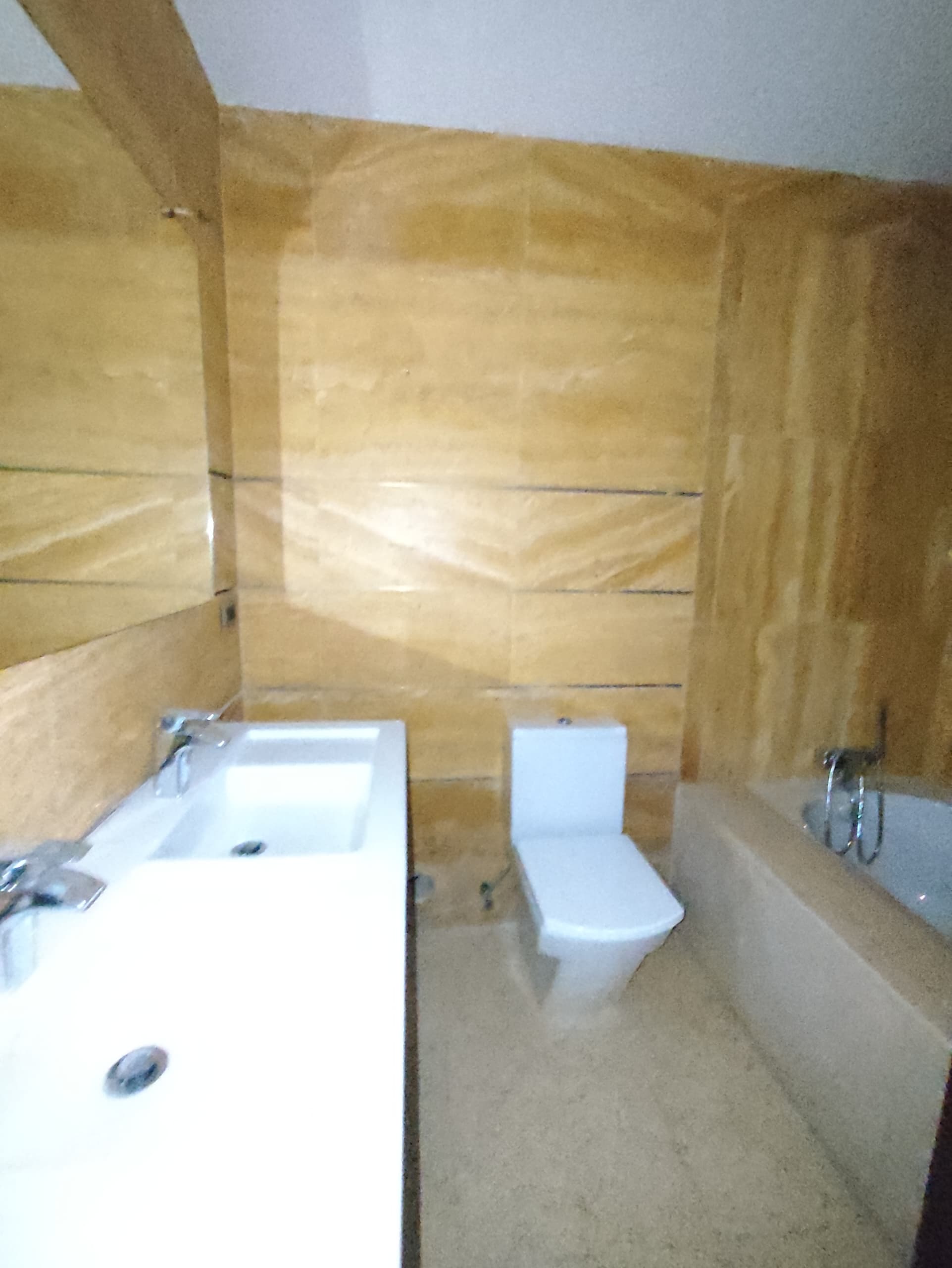 TOWNHOUSE EN VENTA EN SABANAMAR