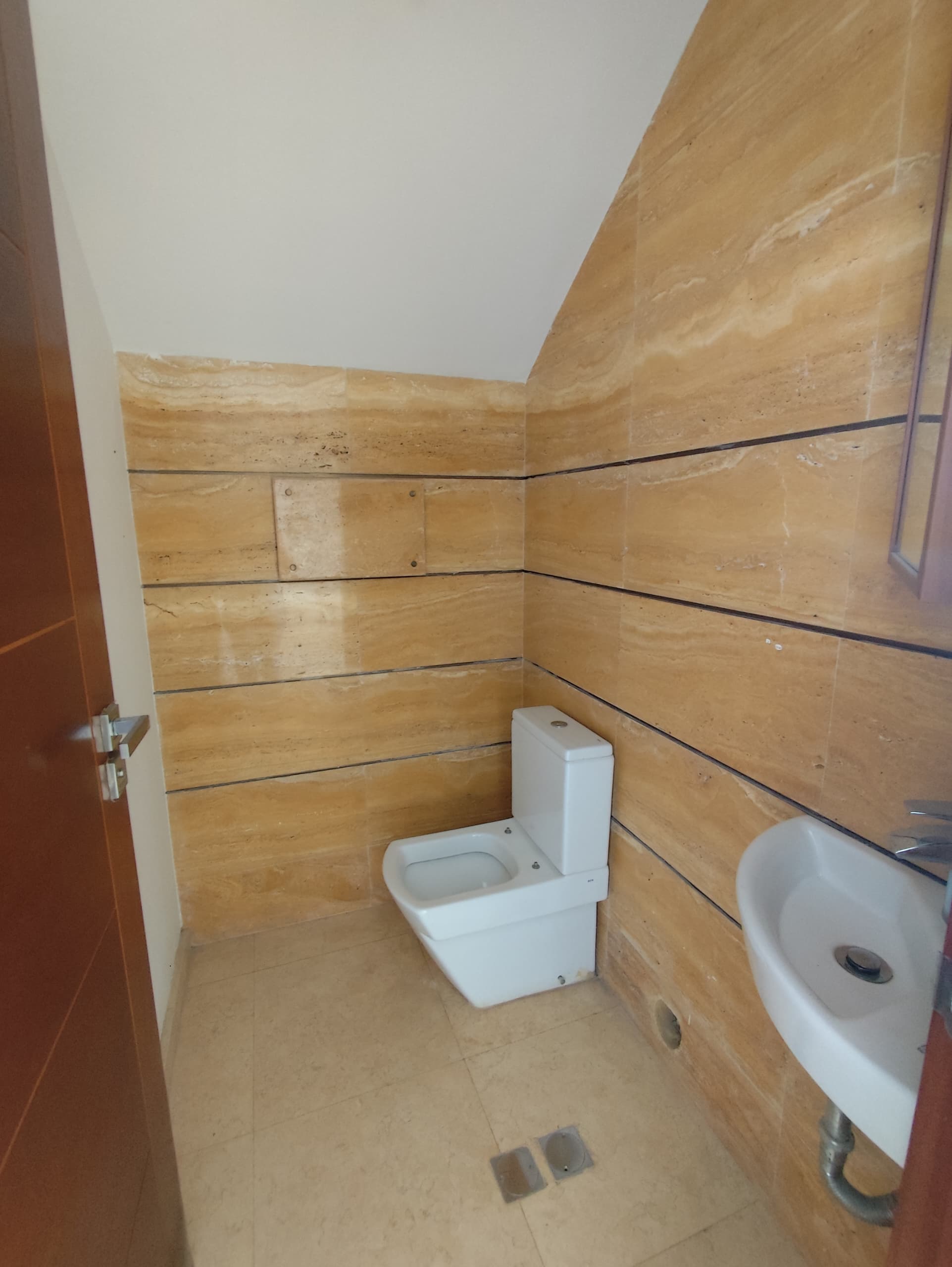 TOWNHOUSE EN VENTA EN SABANAMAR