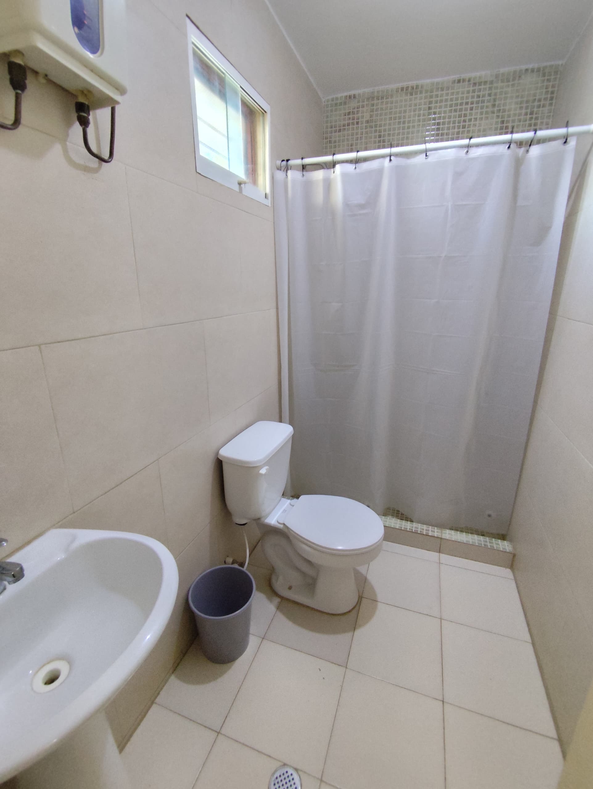 POSADA EN GUACUCO EN ALQUILER VACACIONAL