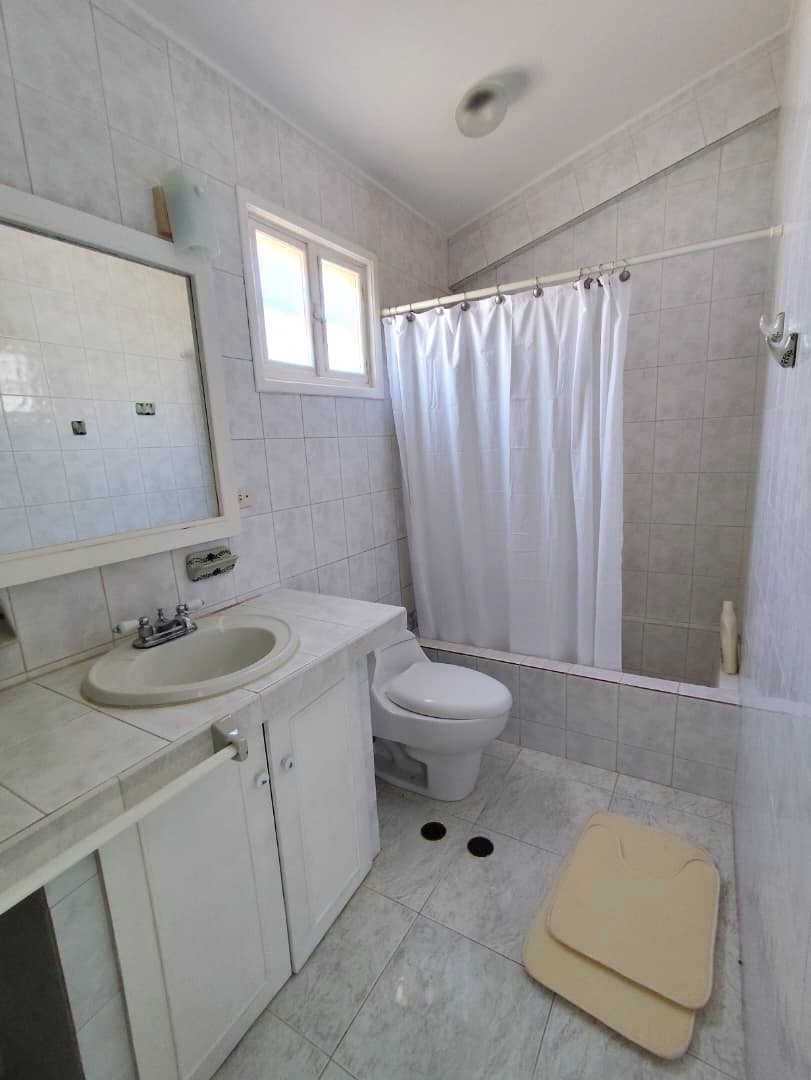 HOUSE IN COSTA AZUL, FOR SALE