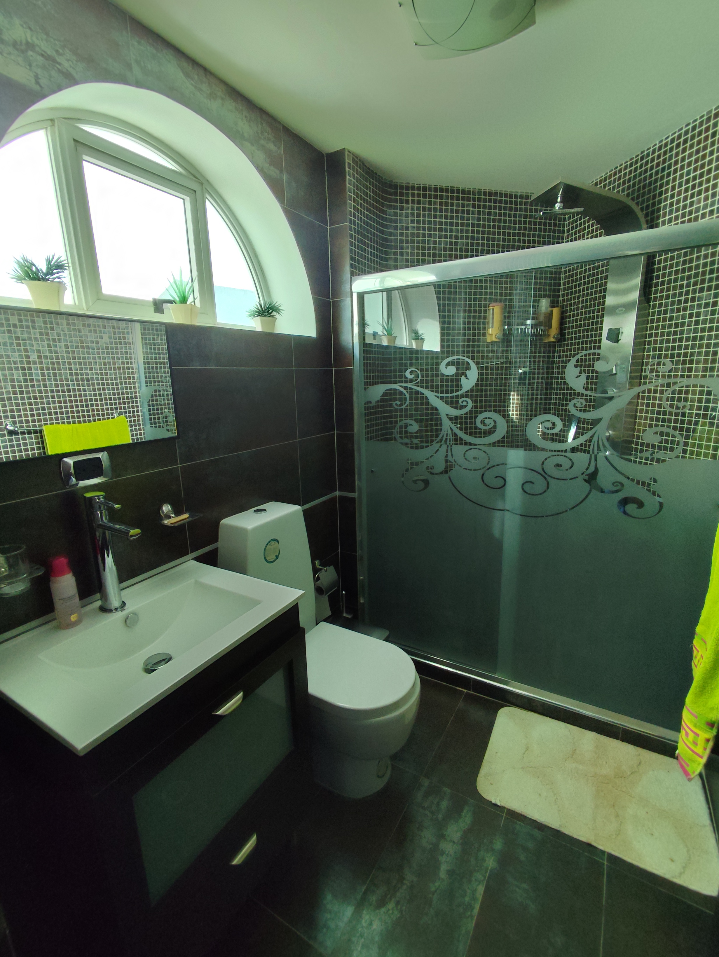 CASA EN VENTA SECTOR LOS ROBLES