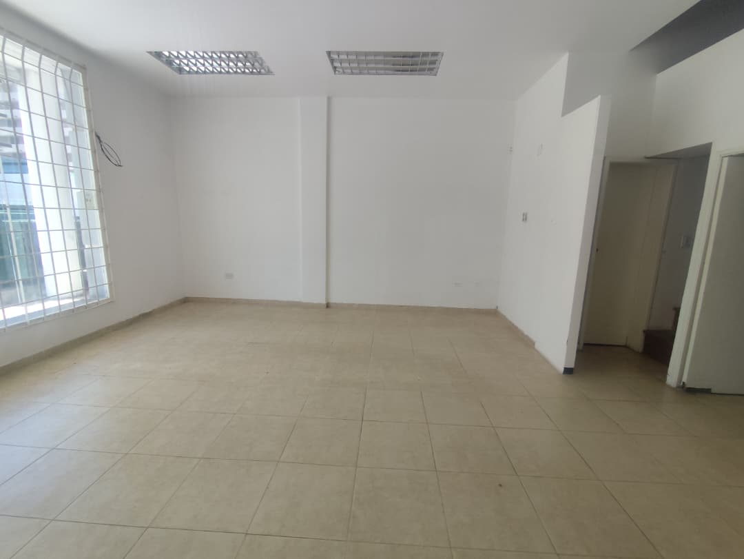 LOCAL EN ALQUILER SECTOR PLAYA EL ANGEL