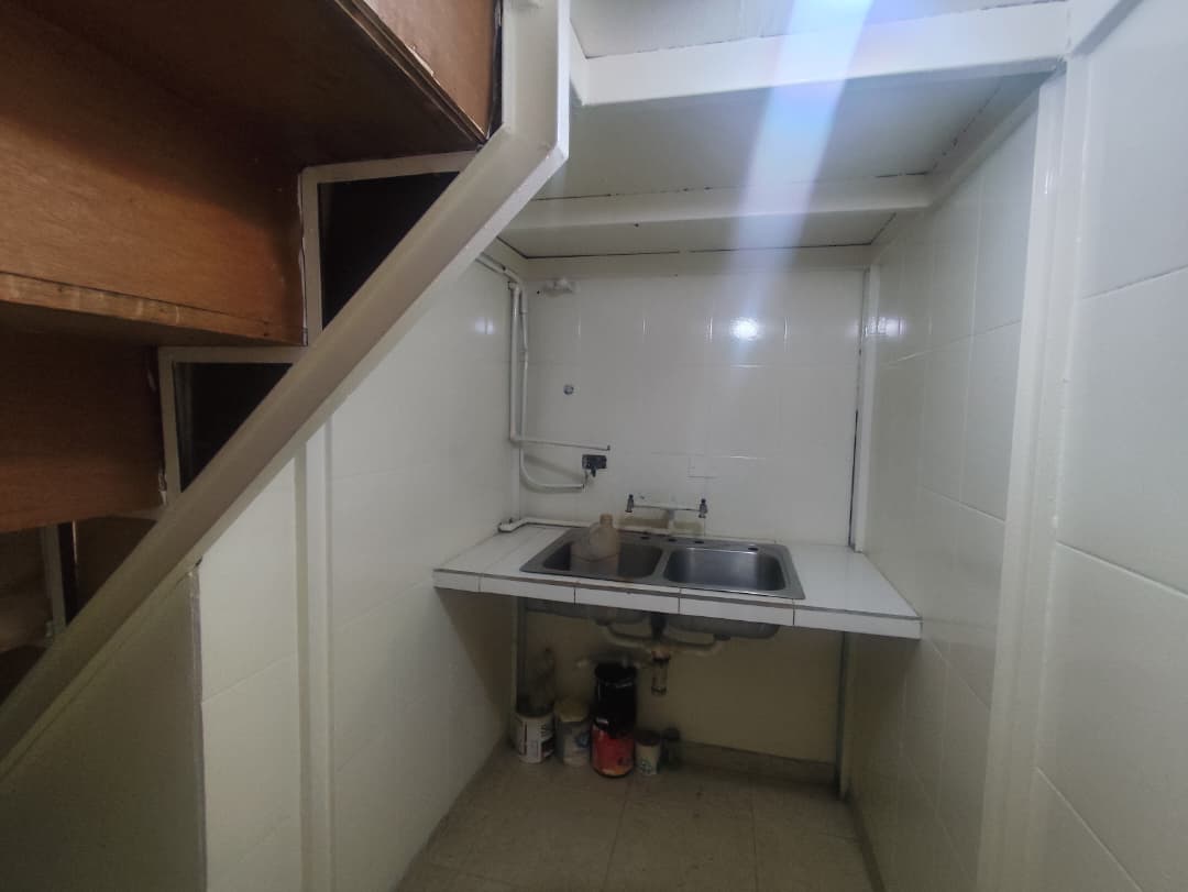 LOCAL EN ALQUILER SECTOR PLAYA EL ANGEL