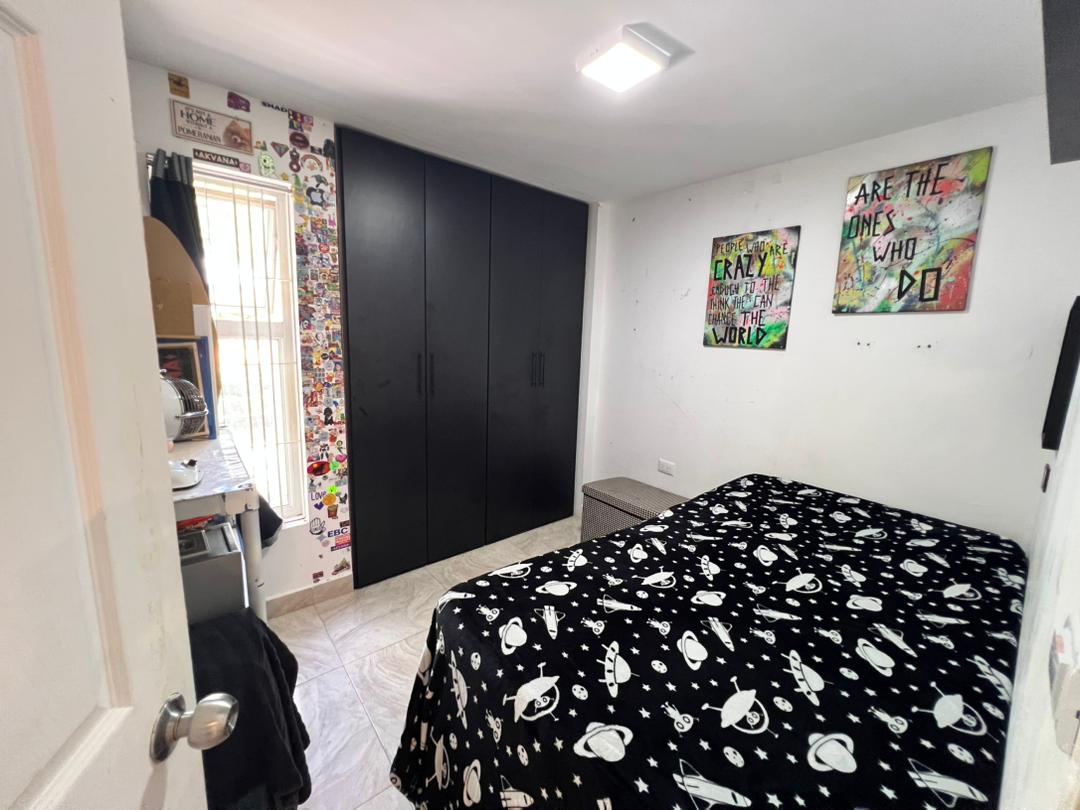 TOWN HOUSE EN VENTA LA ASUNCION