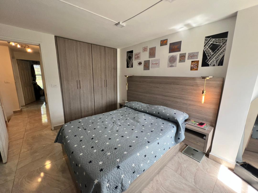 TOWN HOUSE EN VENTA LA ASUNCION