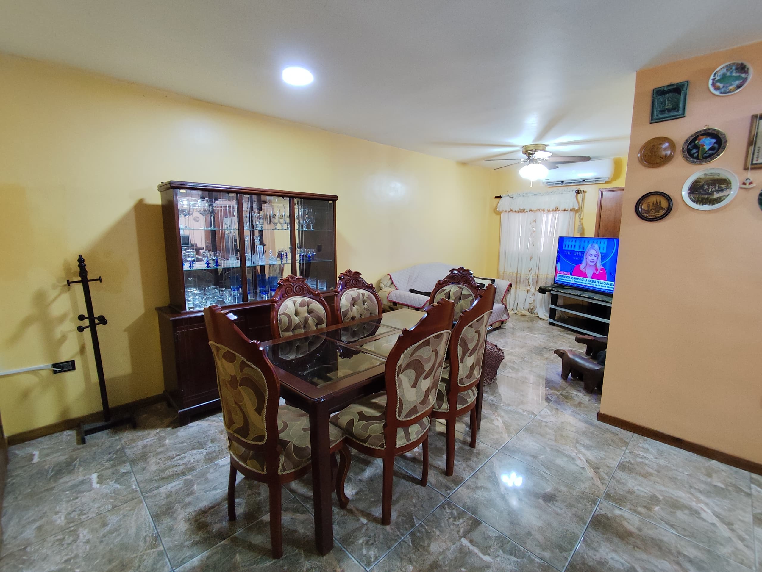 CASA EN PARAISO II EN VENTA