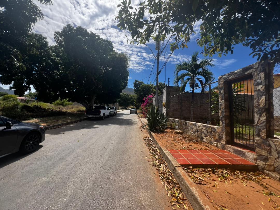 Terreno en venta sector Loma de Guerra