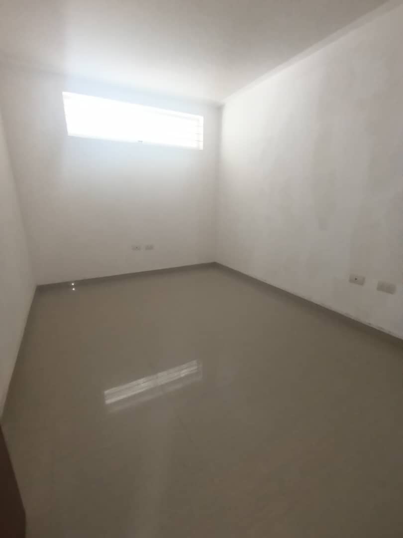 APARTAMENTO EN VENTA EN LA ASUNCION, SECTOR LAS HUERTAS