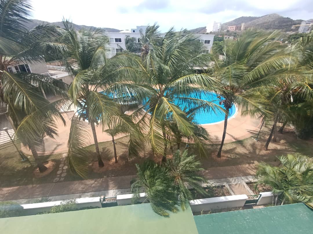 APARTAMENTO EN VENTA EN LA ASUNCION, SECTOR LAS HUERTAS