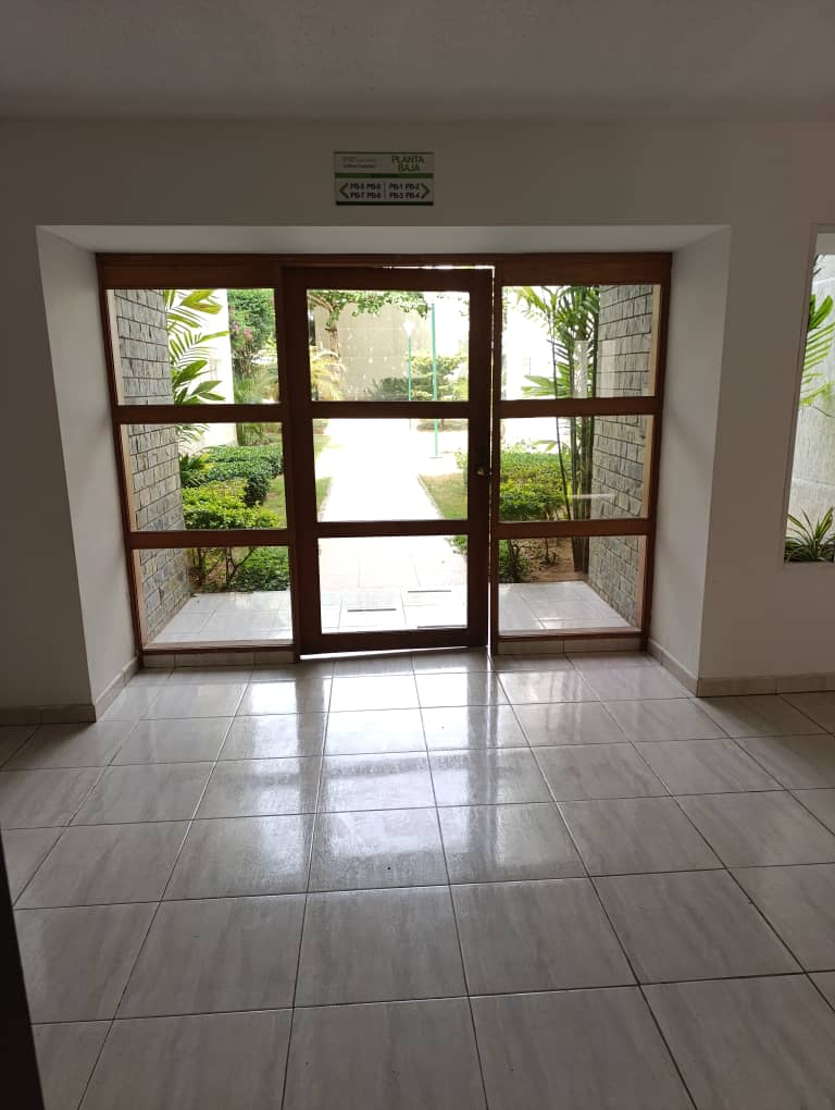 APARTAMENTO EN VENTA EN LA ASUNCION, SECTOR LAS HUERTAS