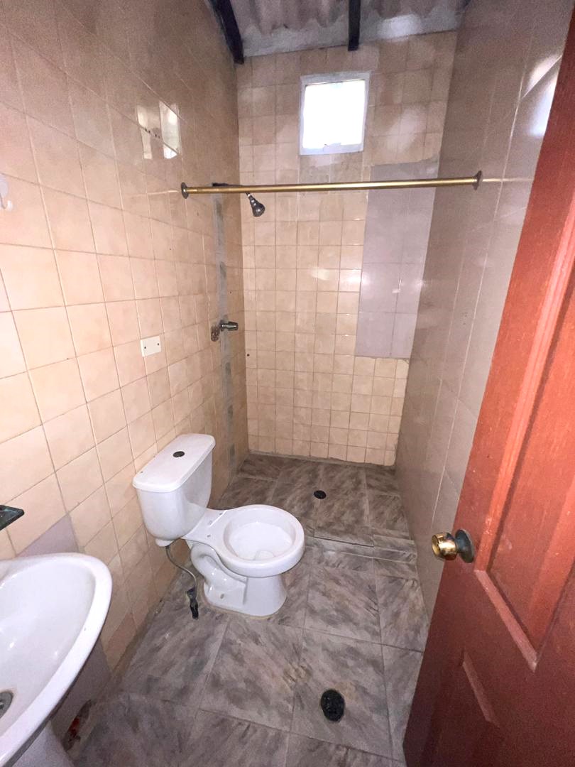 HOUSE FOR SALE IN LA MIRA