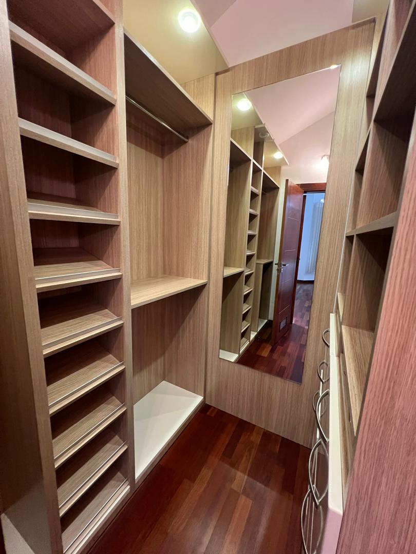 TOWNHOUSE EN SABANAMAR, EN VENTA