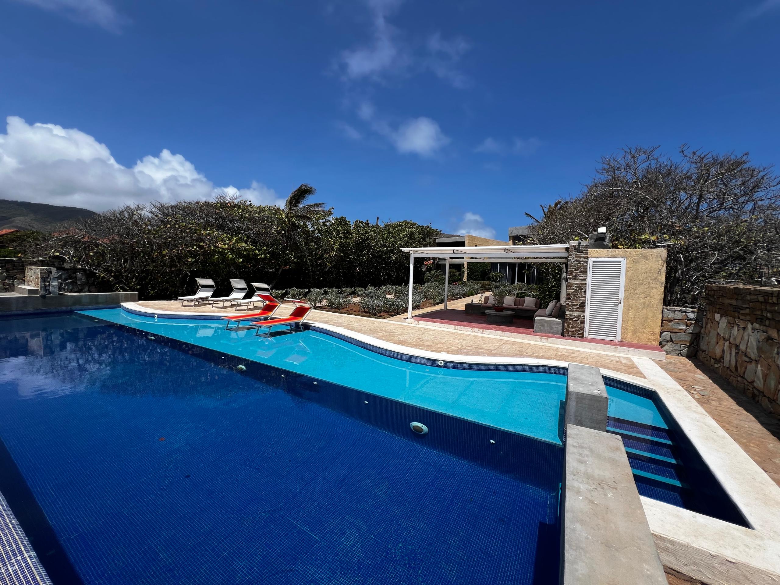 CASA EN VENTA EN CASA EN PUERTO REAL