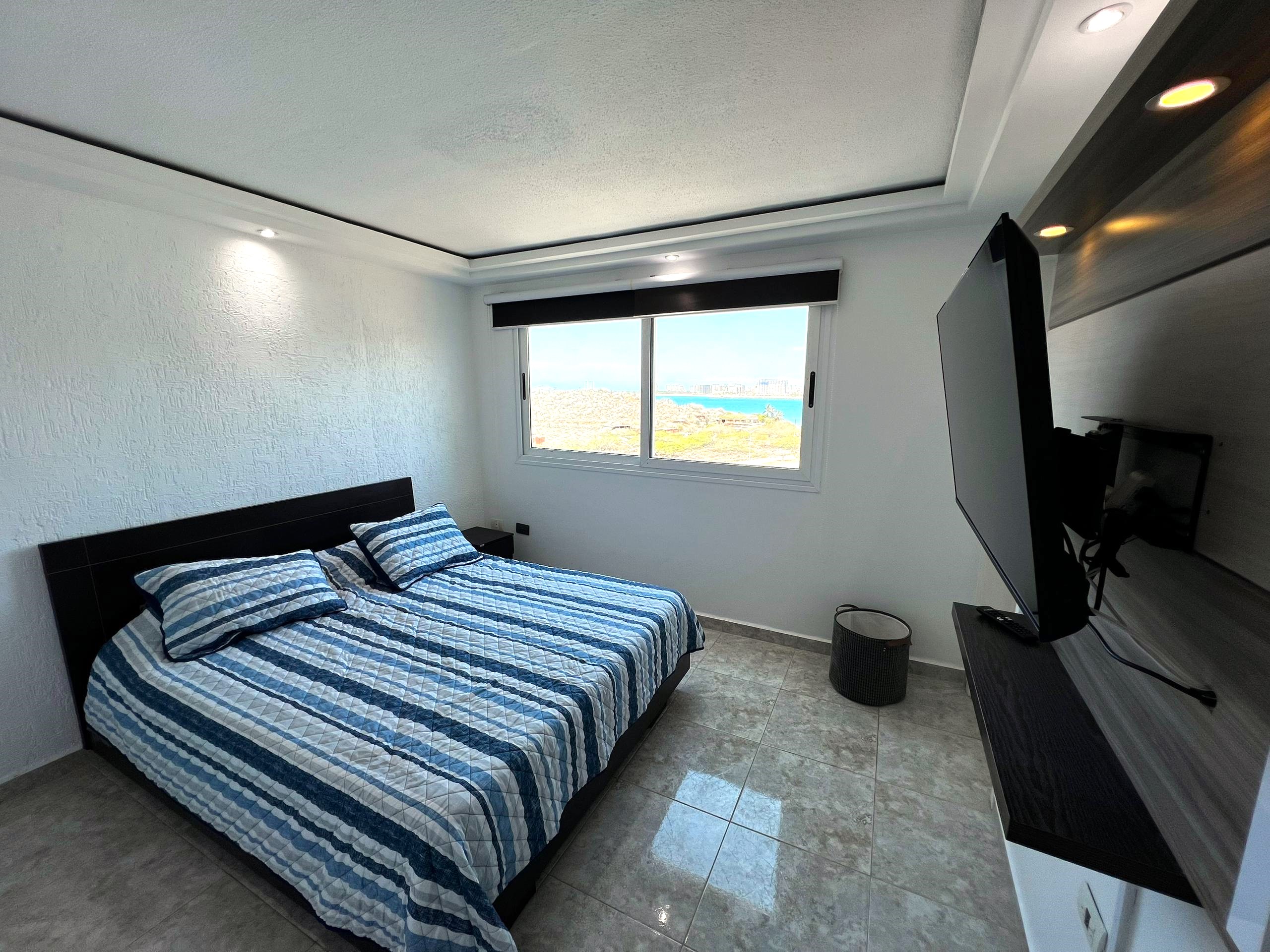 APARTAMENTO EN COSTANERA EN ALQUILER VACACIONAL