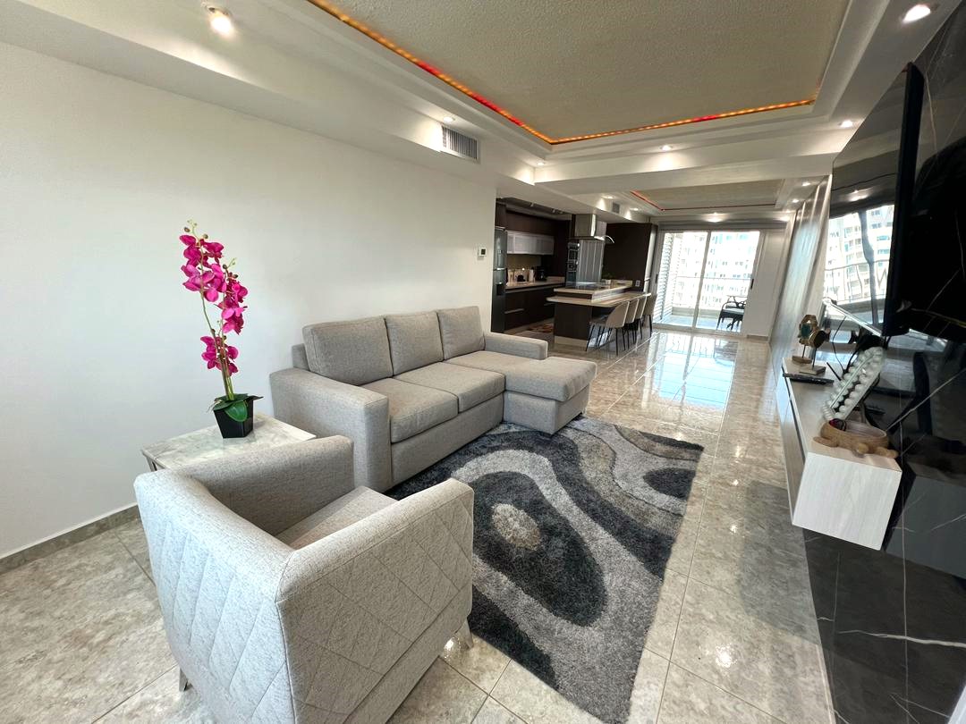 APARTAMENTO EN COSTANERA EN ALQUILER VACACIONAL