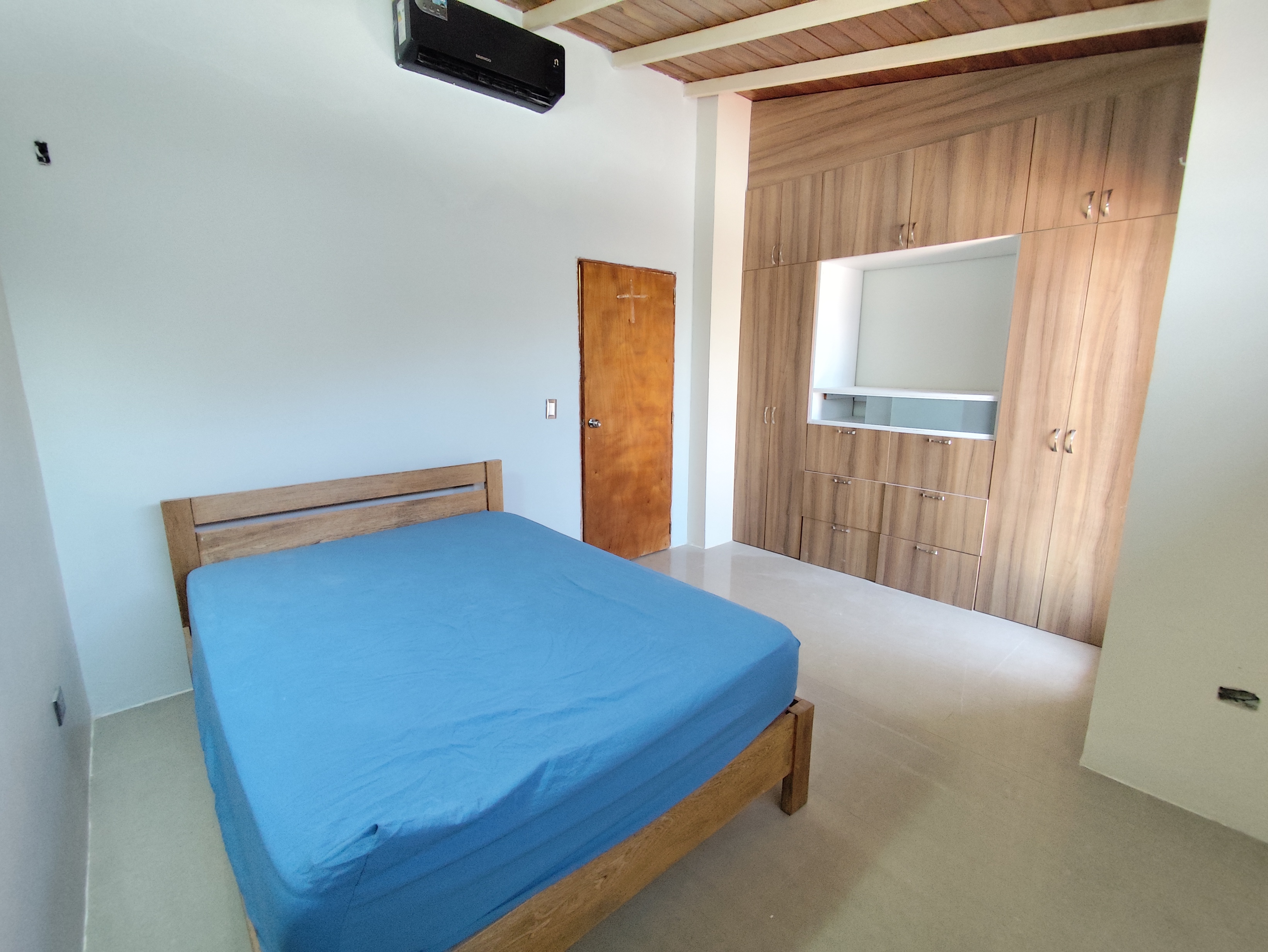 TOWNHOUSE FOR SALE IN CAMPEARE
