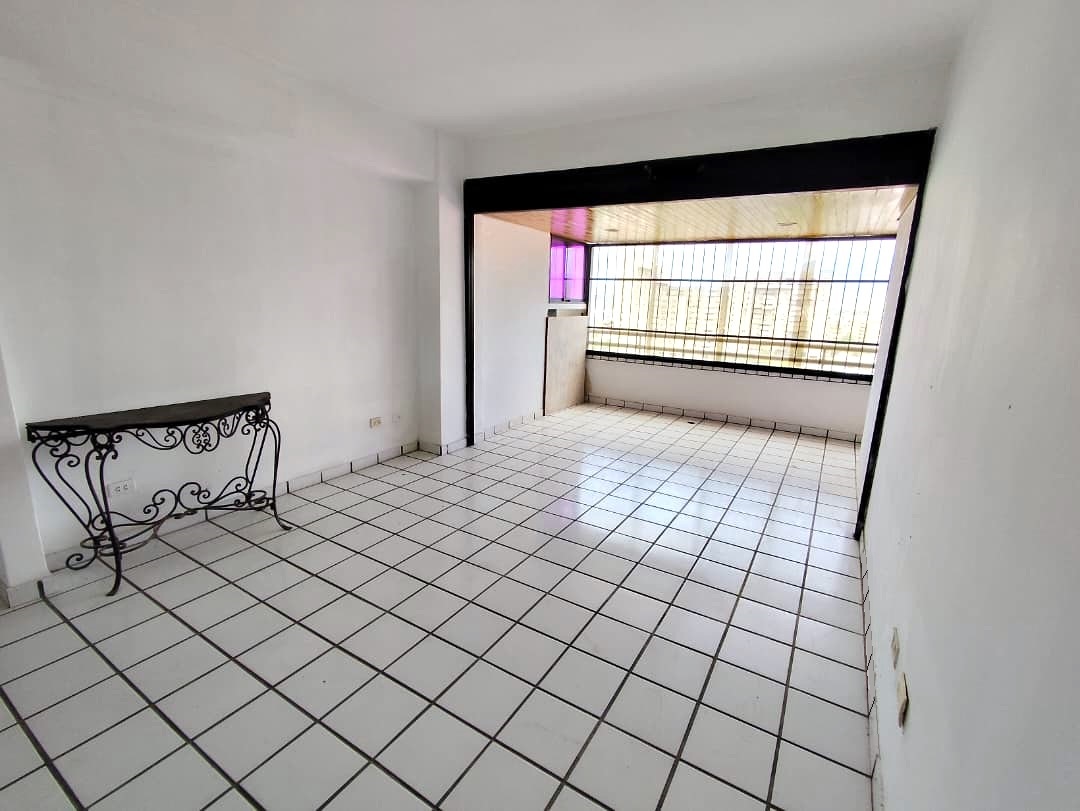 APARTAMENTO EN VENTA EN JORGE COLL