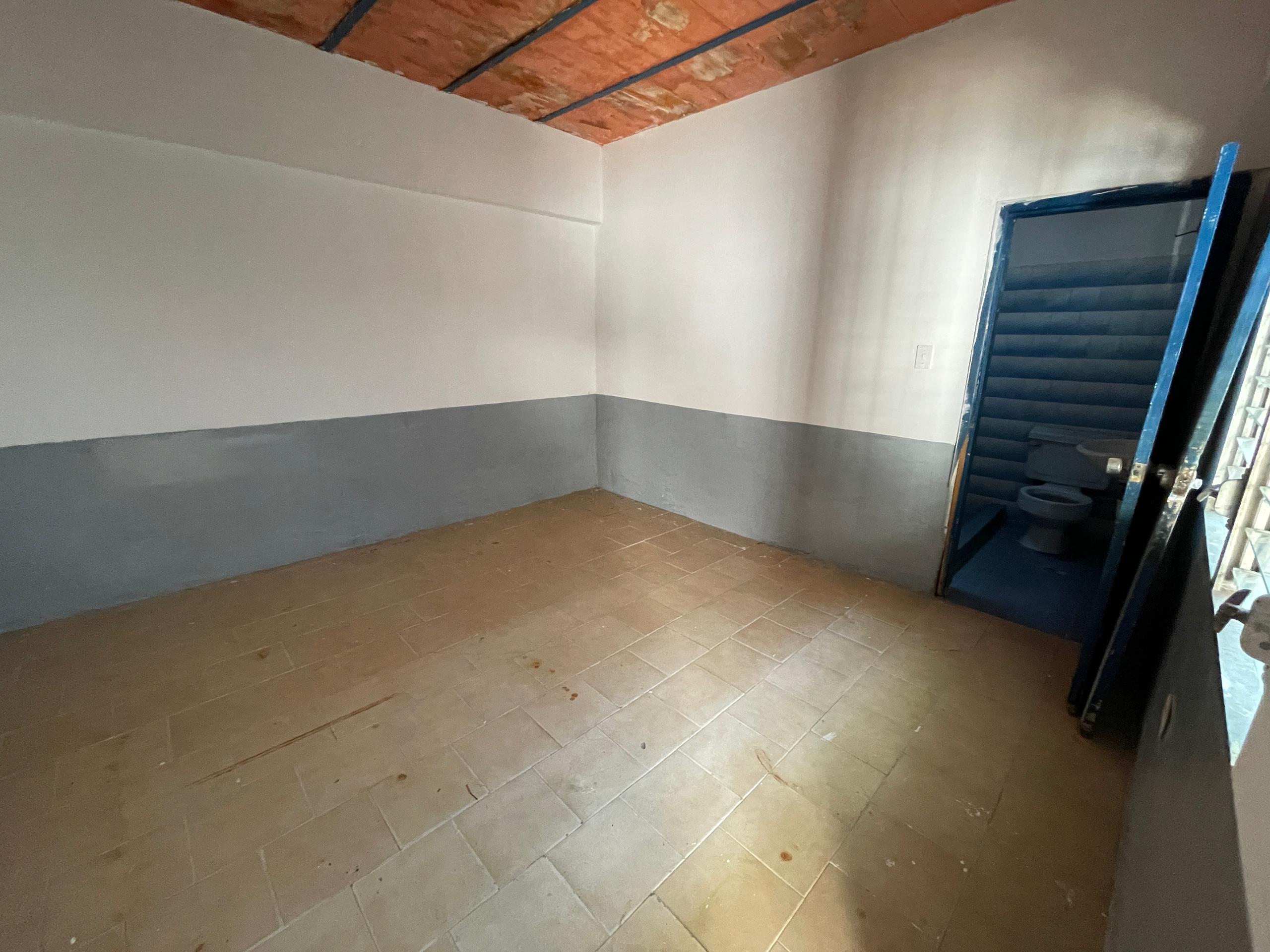 HOUSE FOR SALE IN PORLAMAR