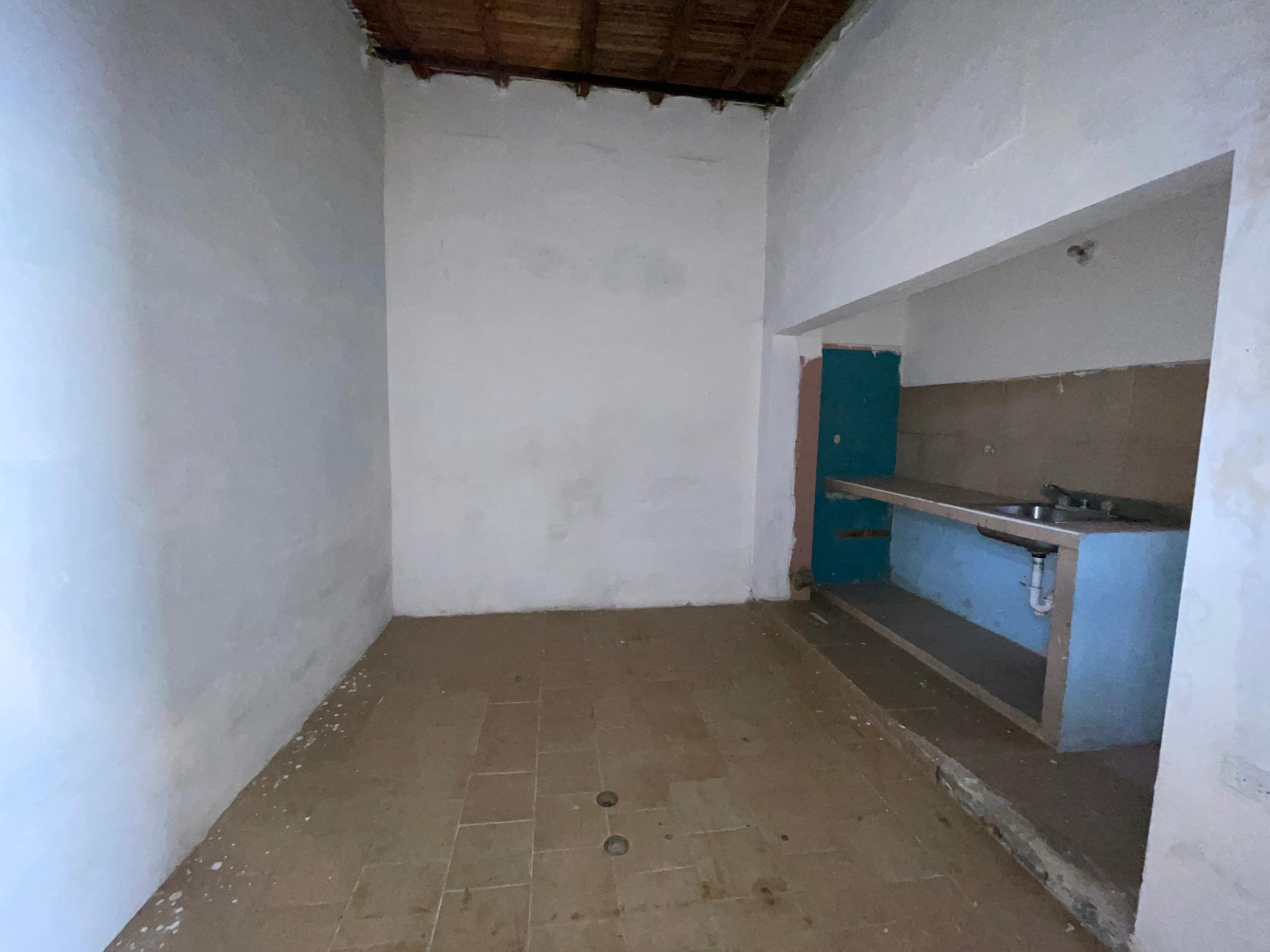 HOUSE FOR SALE IN PORLAMAR